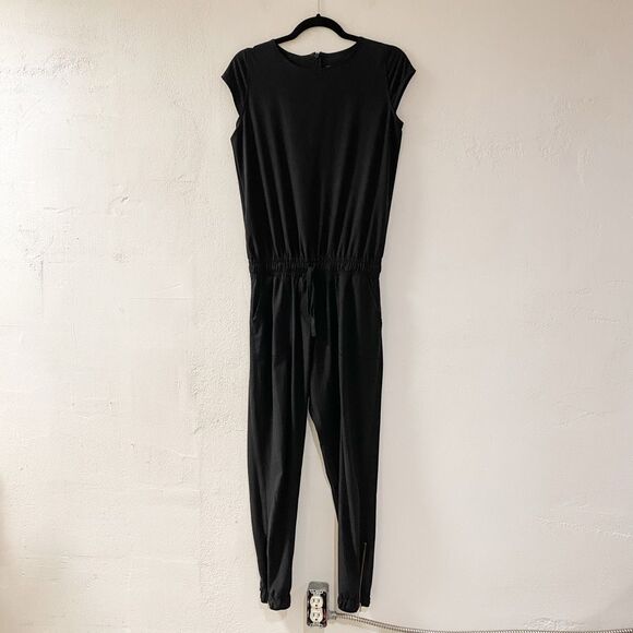 Albion Fit Jumpsuit in Black XXS - Picture 2 of 9